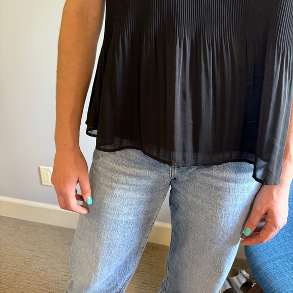 Abercrombie & Fitch Black Flowy Blouse - Picture 5 of 8